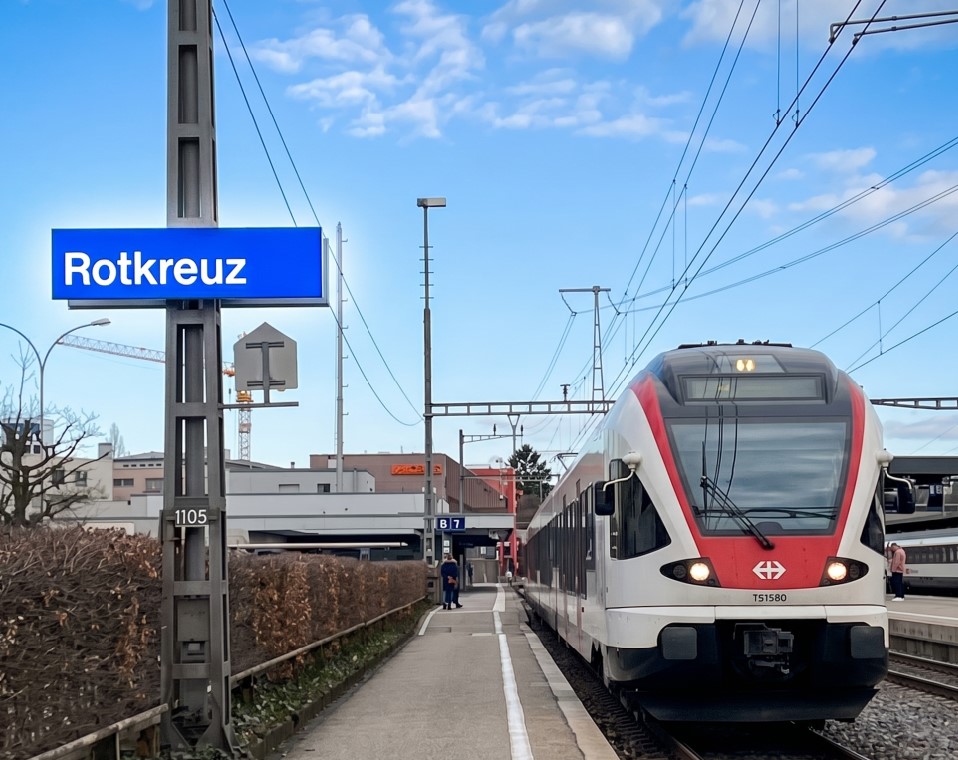 Mit Bahn zur AGFIF, Rotkreuz